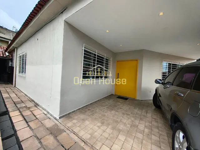 Casa com 371m² 4 quartos e 3 banheiros, à venda, no bairro Jardim Amália em Volta Redonda