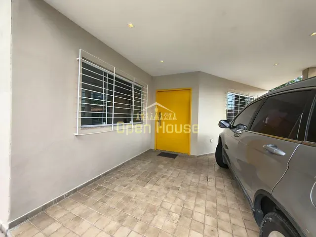 Casa com 371m² 4 quartos e 3 banheiros, à venda, no bairro Jardim Amália em Volta Redonda
