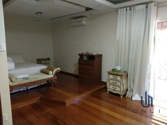 Casa 5 quartos e 4 banheiros, à venda, no bairro Vila Mury em Volta Redonda
