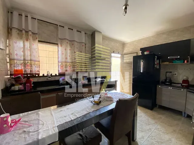 Casa com 182m² 3 quartos e 2 banheiros, à venda, no bairro Jardim Eldorado em Bauru