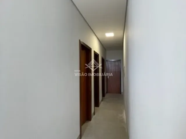 Casa com 150m² 3 quartos e 2 banheiros, à venda, no bairro Loteamento Residencial Santa Rosa em Sinop