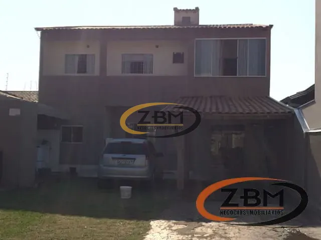 Casa com 300m² 3 quartos e 3 banheiros, à venda, no bairro Jardim São Tomás em Londrina
