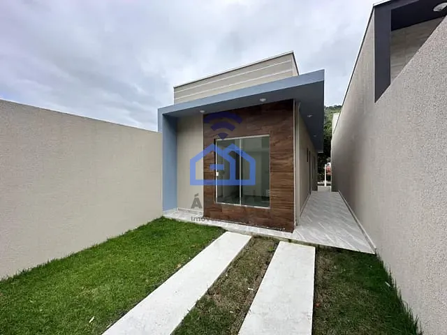 Casa com 125m² 2 quartos e 3 banheiros, à venda, no bairro Jardim Itaúna em Caraguatatuba