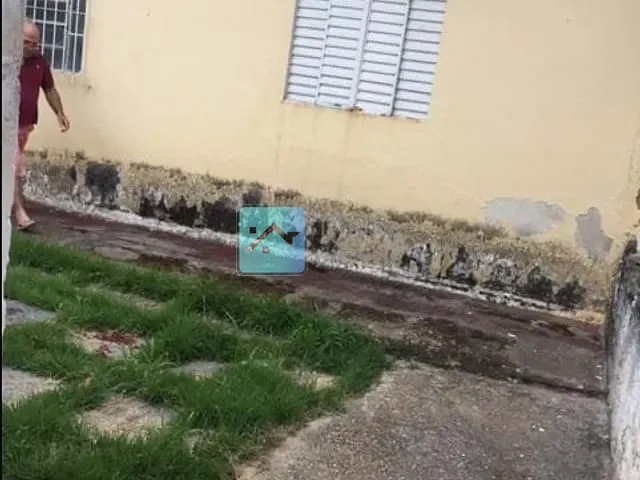 Casa com 312m² 2 quartos e 1 banheiro, à venda, no bairro Vila Adyana em São José dos Campos