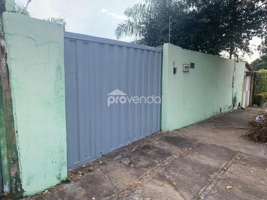 Casa, 4 quartos, 250 m² - Foto 1