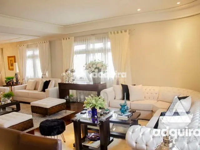 Sobrado com 858m² 4 quartos e 6 banheiros, à venda, no bairro Centro em Ponta Grossa