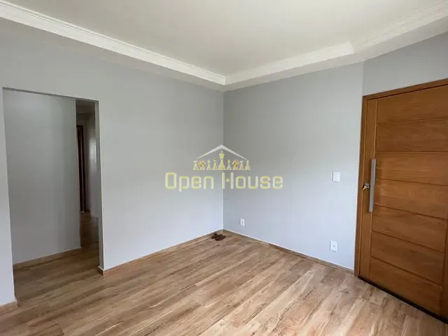 Casa 3 quartos e 2 banheiros, à venda, no bairro Jardim Belvedere em Volta Redonda