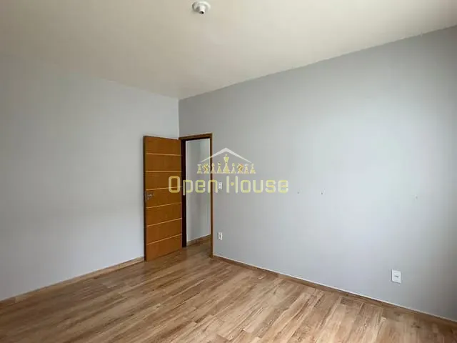 Casa 3 quartos e 2 banheiros, à venda, no bairro Jardim Belvedere em Volta Redonda