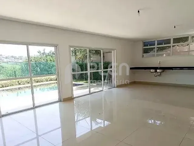 Casa 4 quartos e 6 banheiros, à venda, no bairro Alphaville em Santana de Parnaíba