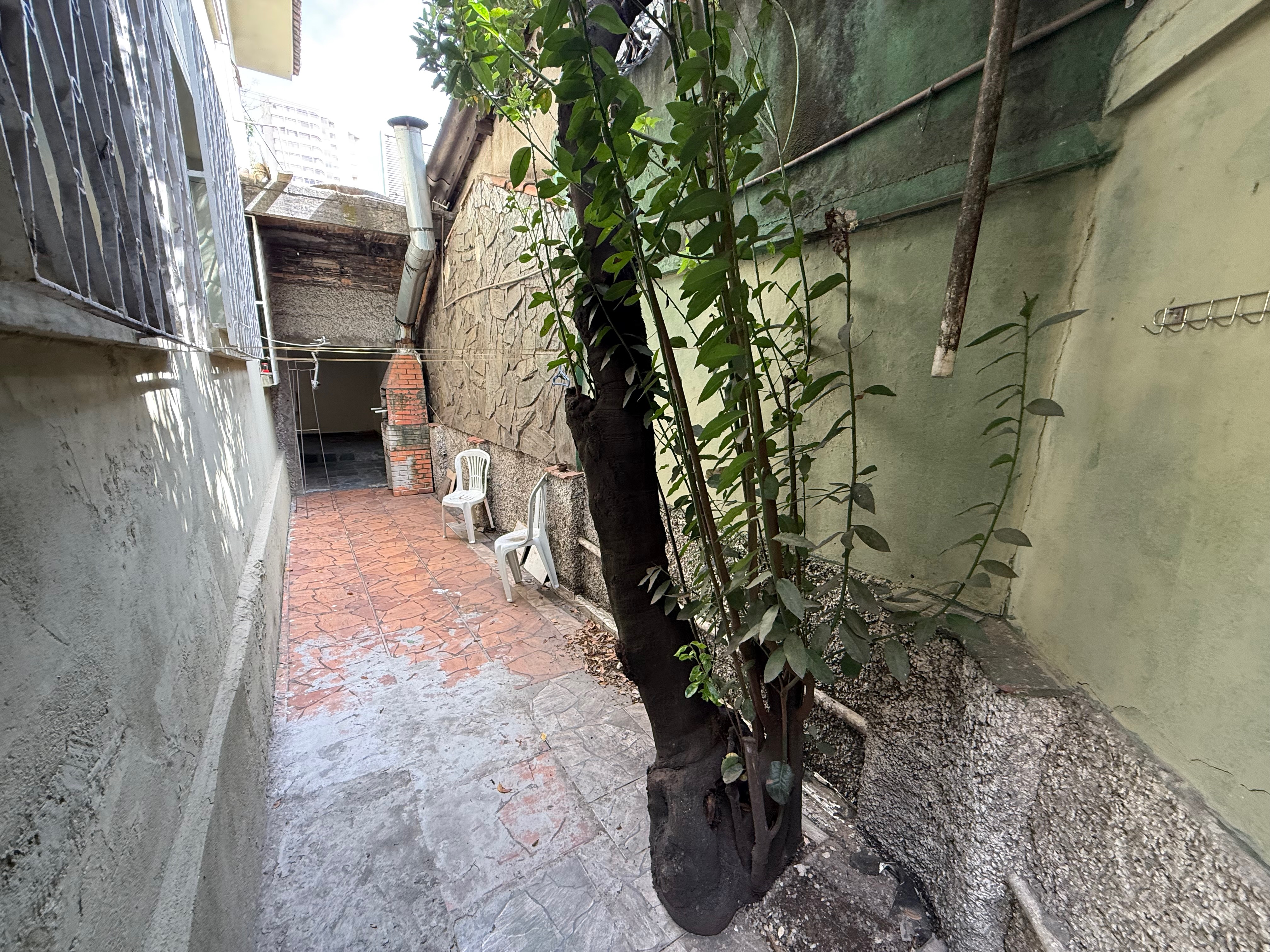 Casa, 1 quarto, 237 m² - Foto 4