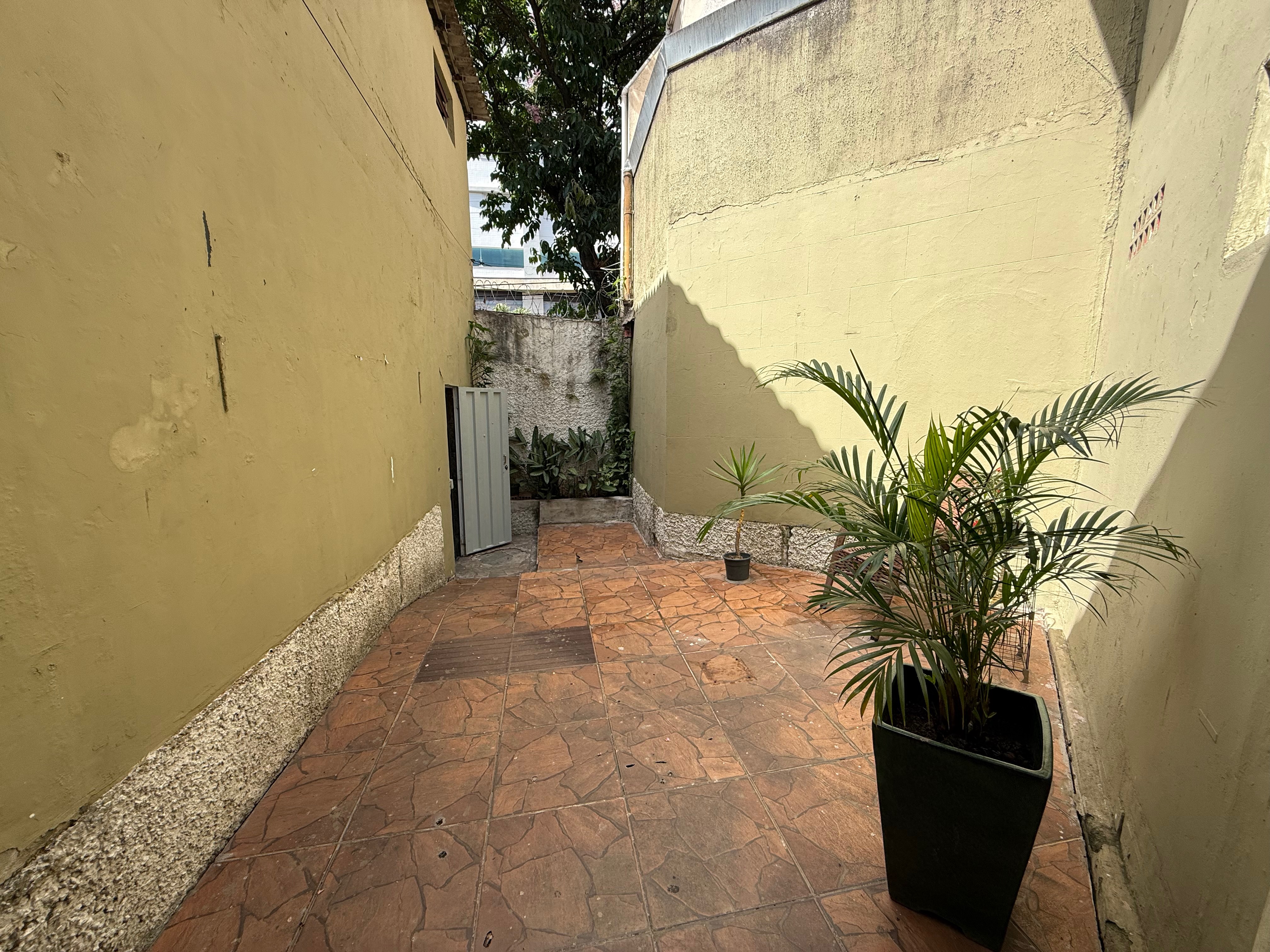 Casa, 1 quarto, 237 m² - Foto 30