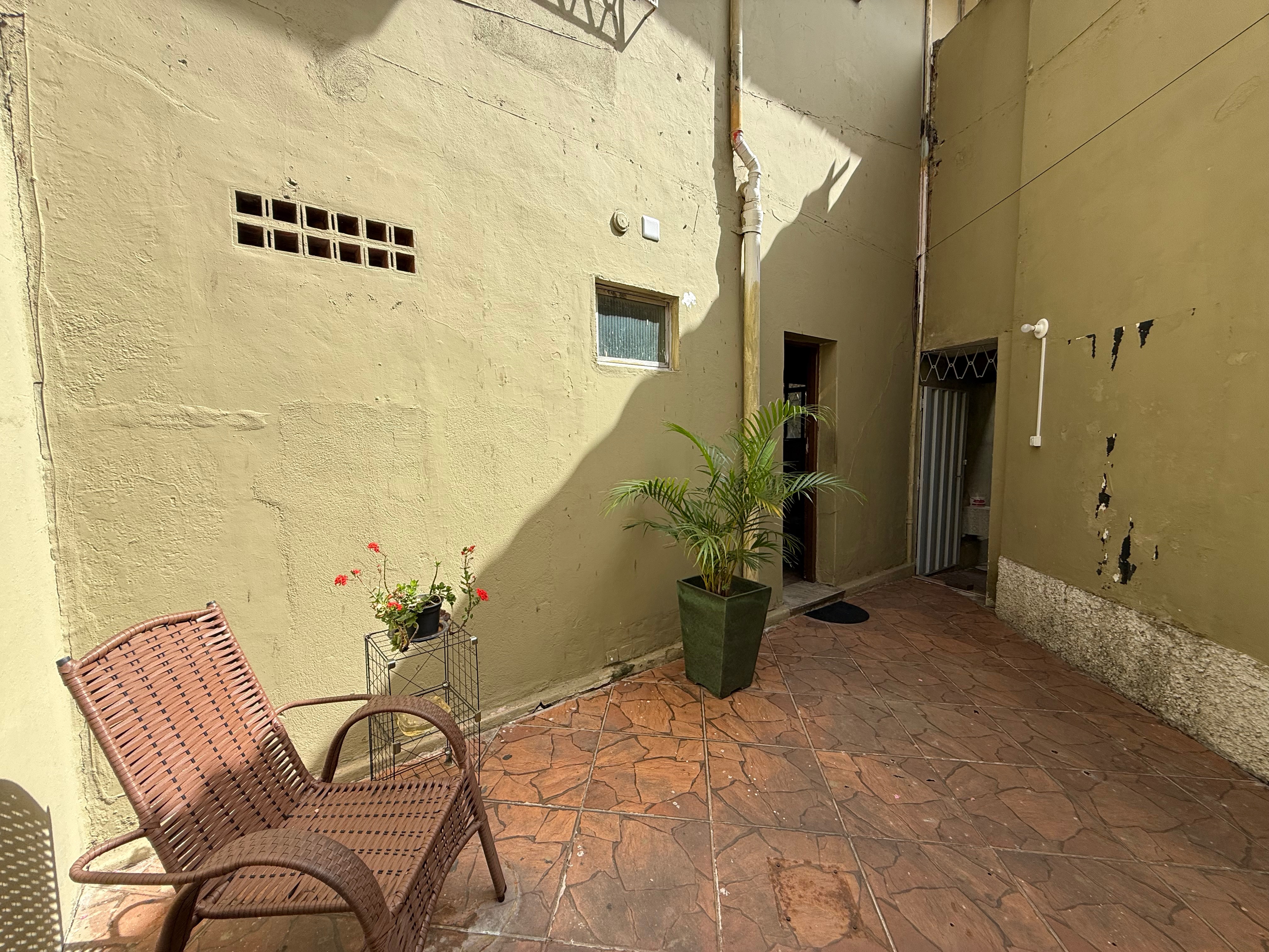 Casa, 1 quarto, 237 m² - Foto 32