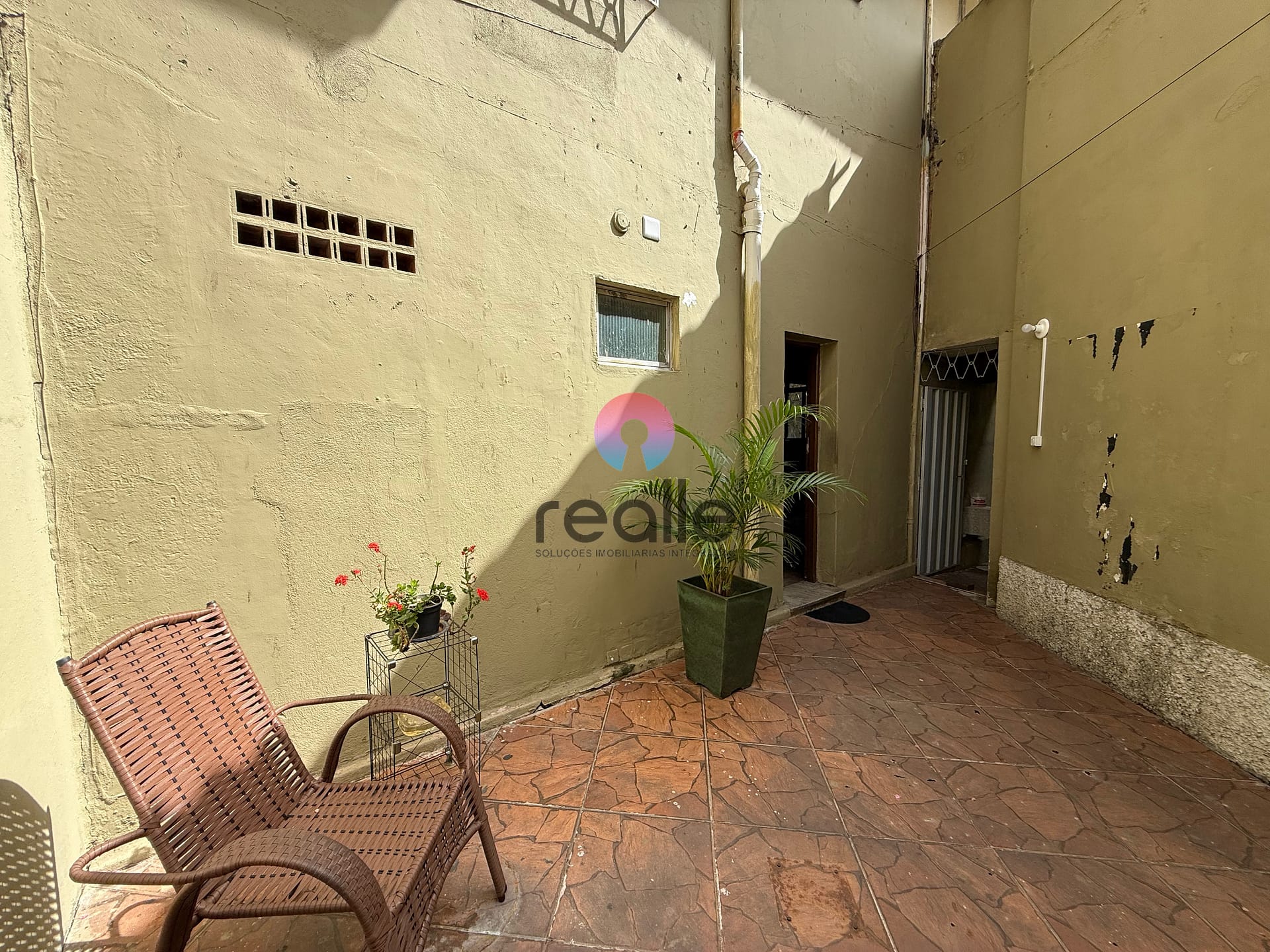 Casa, 1 quarto, 237 m² - Foto 32