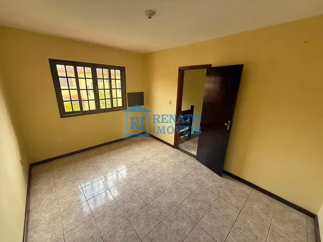 Casa 2 quartos e 2 banheiros, para alugar, no bairro Mumbuca em Maricá