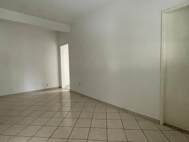 Foto do Casa - Casa para locação, Piratininga, Niterói, RJ | SelfSpin