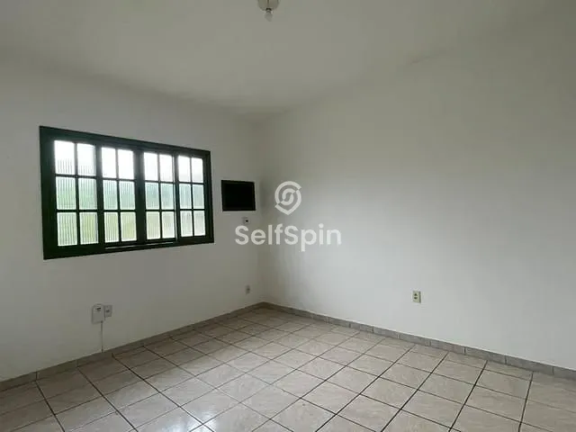 Casa com 50m² 2 quartos e 1 banheiro, para alugar, no bairro Piratininga em Niterói