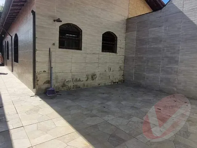 Casa com 176m² 2 quartos e 1 banheiro, à venda, no bairro Real em Praia Grande