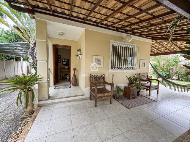 Casa 3 quartos e 4 banheiros, à venda, no bairro Chácaras de Inoã (Inoã) em Maricá