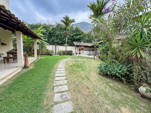 Casa 3 quartos e 4 banheiros, à venda, no bairro Chácaras de Inoã (Inoã) em Maricá