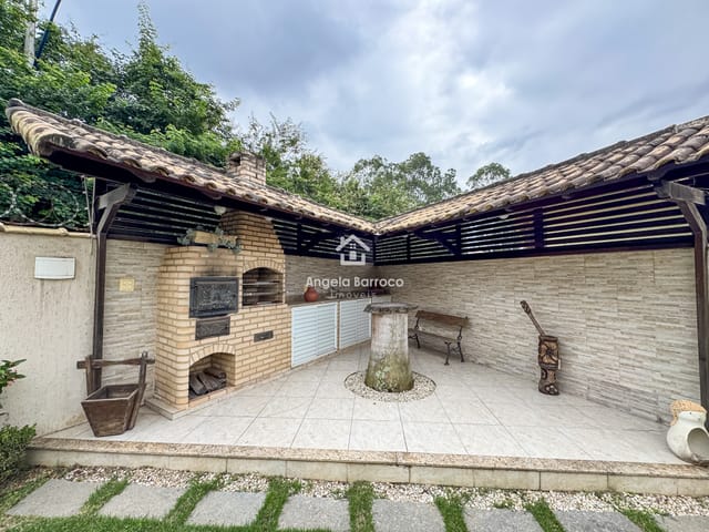 Casa 3 quartos e 4 banheiros, à venda, no bairro Chácaras de Inoã (Inoã) em Maricá