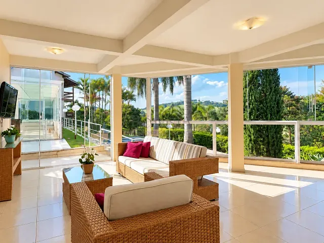 Casa com 1043m² 4 quartos e 5 banheiros, à venda, no bairro Sete Pontes em Piracaia
