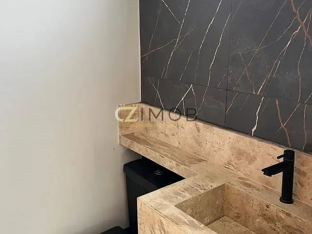 Casa com 300m² 3 quartos e 1 banheiro, à venda, no bairro Portal da Mata em Ribeirão Preto