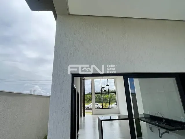 Casa 3 quartos e 5 banheiros, à venda ou para alugar, no bairro Vívea em Camaçari