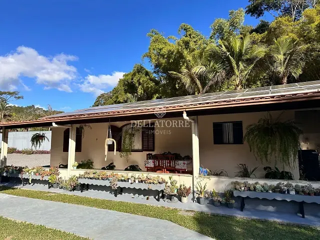 Casa com 1962m² 3 quartos e 5 banheiros, à venda, no bairro Pião em Sapucaia