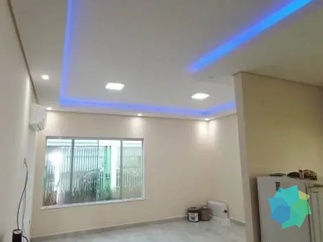 Casa com 195m² 3 quartos e 2 banheiros, à venda, no bairro Jardim Celani em Salto