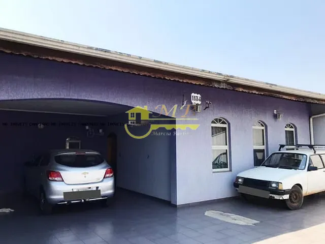 Casa com 360m² 3 quartos e 2 banheiros, à venda, no bairro Vila Aeroporto em Campinas