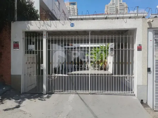 Casa 3 quartos e 4 banheiros, para alugar, no bairro Jardim Brasil (Zona Sul) em São Paulo