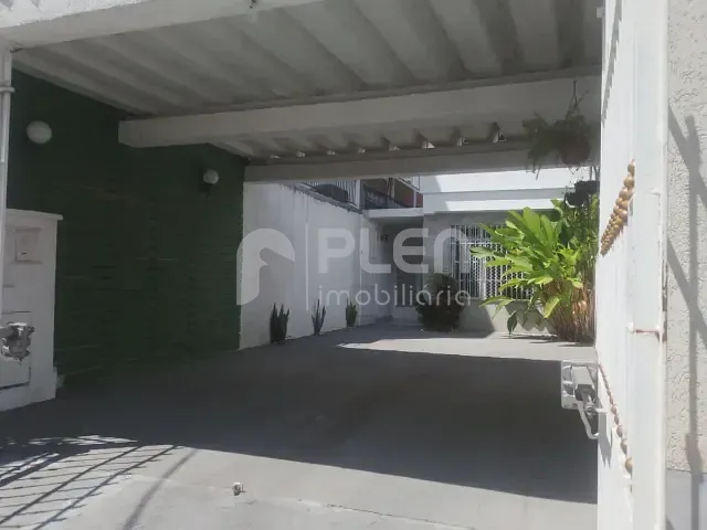 Casa 3 quartos e 4 banheiros, para alugar, no bairro Jardim Brasil (Zona Sul) em São Paulo