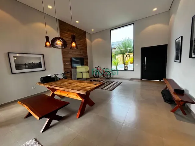 Casa com 400m² 4 quartos e 5 banheiros, à venda, no bairro Urbanova em São José dos Campos