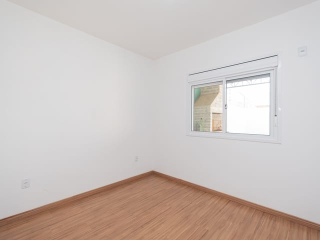 Casa com 175m² 2 quartos e 2 banheiros, à venda, no bairro Areal em Pelotas