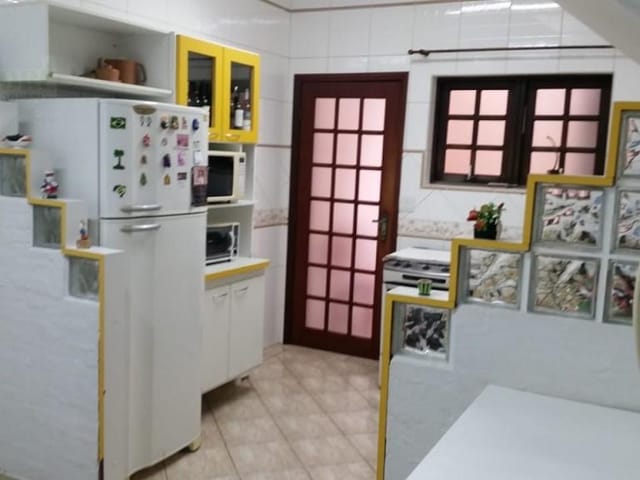 Casa com 250m², à venda, no bairro Morbidelli em Extrema