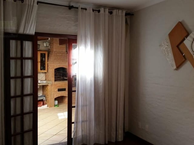 Casa com 250m², à venda, no bairro Morbidelli em Extrema