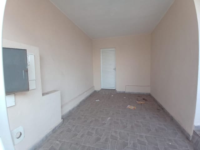 Casa com 200m² 3 quartos e 1 banheiro, para alugar, no bairro Vila Conrado em São João da Boa Vista