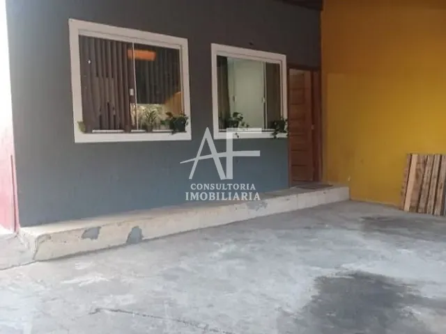 Casa com 240m² 2 quartos e 2 banheiros, à venda, no bairro Jardim Maria Augusta em Taubaté