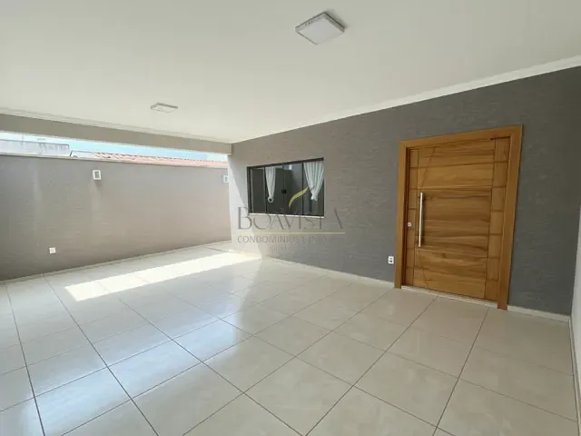 Casa com 160m² 3 quartos e 2 banheiros, à venda, no bairro Loteamento Recanto dos Girassois II em Piracaia