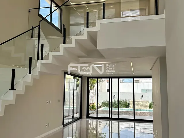Casa 4 quartos e 5 banheiros, à venda, no bairro Jardim Limoeiro em Camaçari