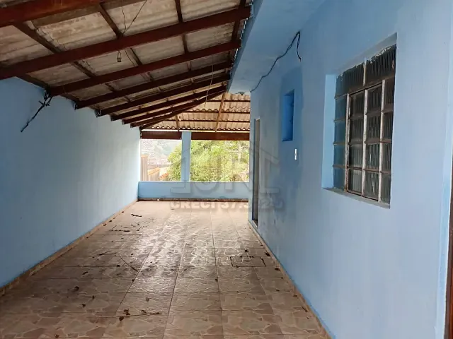 Casa 2 quartos e 1 banheiro, para alugar, no bairro Jardim Zaira em Mauá
