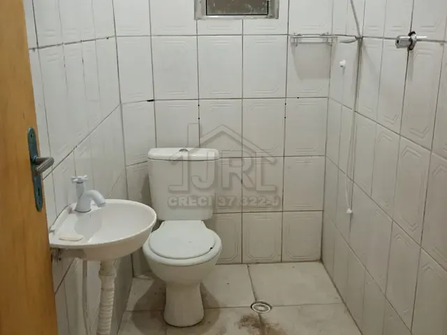 Casa 1 quarto e 1 banheiro, para alugar, no bairro Jardim Zaira em Mauá