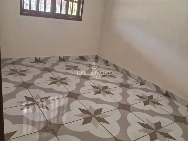Casa com 2139m² 3 quartos e 1 banheiro, à venda, no bairro Volta do Pião em Teresópolis