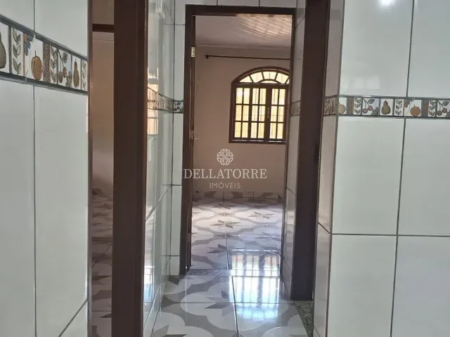 Casa com 2139m² 3 quartos e 1 banheiro, à venda, no bairro Volta do Pião em Teresópolis
