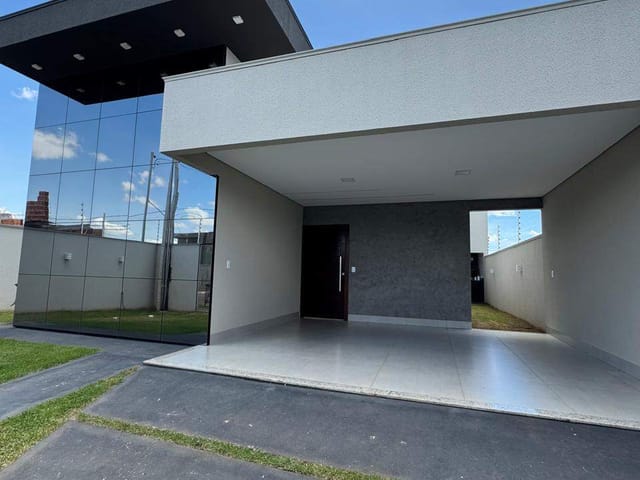 Casa com 360m² 3 quartos e 1 banheiro, à venda, no bairro Residencial Paris em Sinop