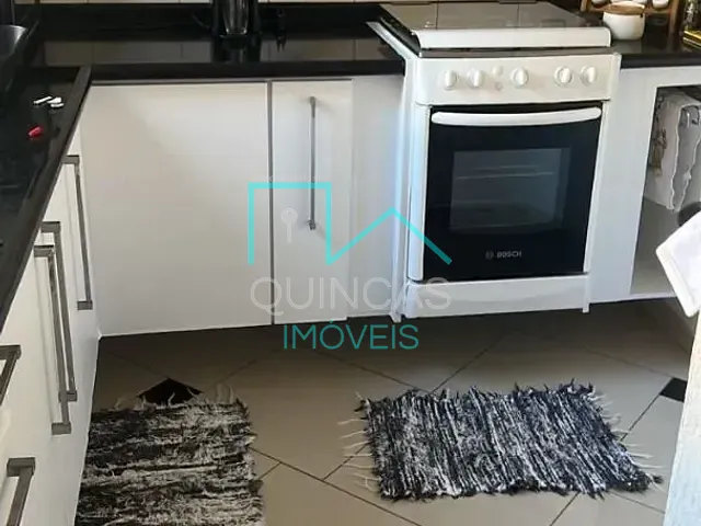 Casa com 1010m² 3 quartos e 3 banheiros, à venda, no bairro Jardim Tereza Cristina em Jundiaí