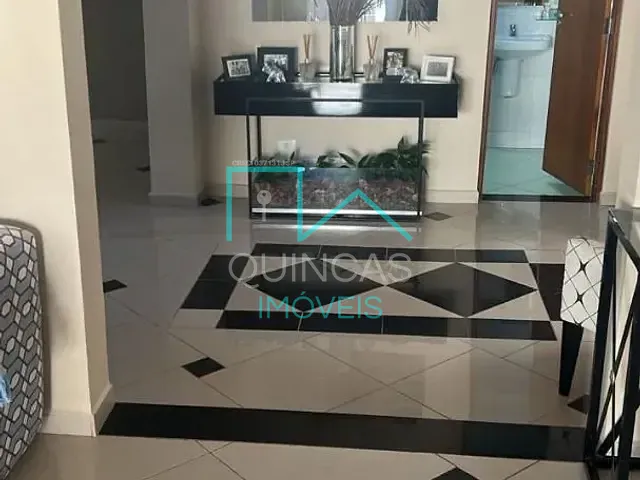Casa com 1010m² 3 quartos e 3 banheiros, à venda, no bairro Jardim Tereza Cristina em Jundiaí