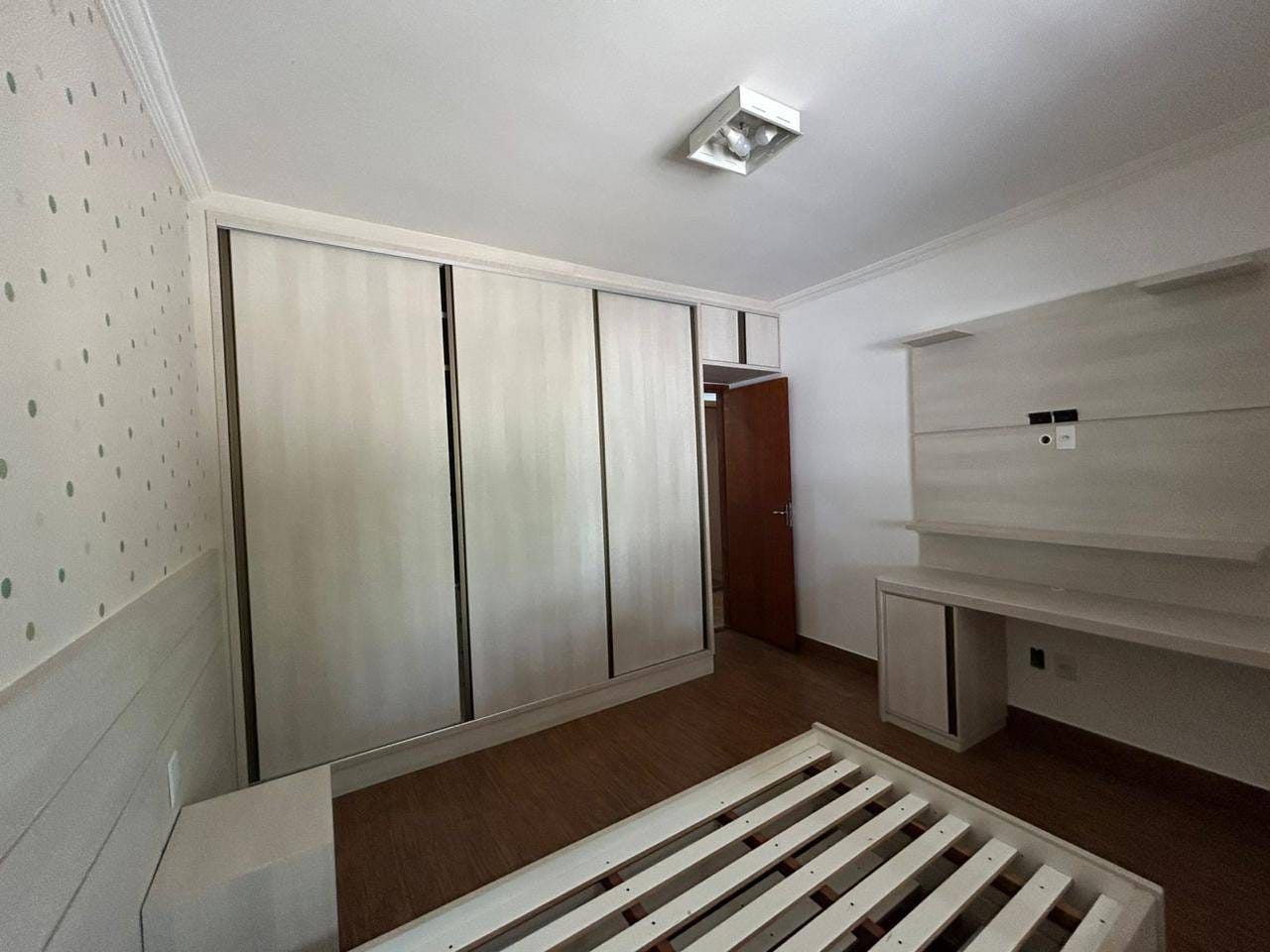 Casa, 4 quartos, 245 m² - Foto 10