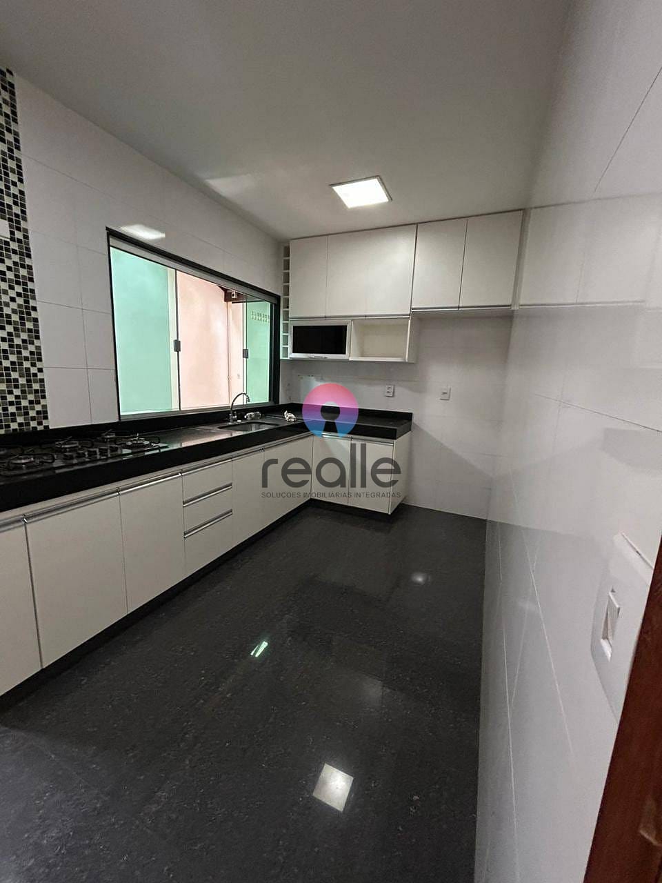 Casa, 4 quartos, 245 m² - Foto 15