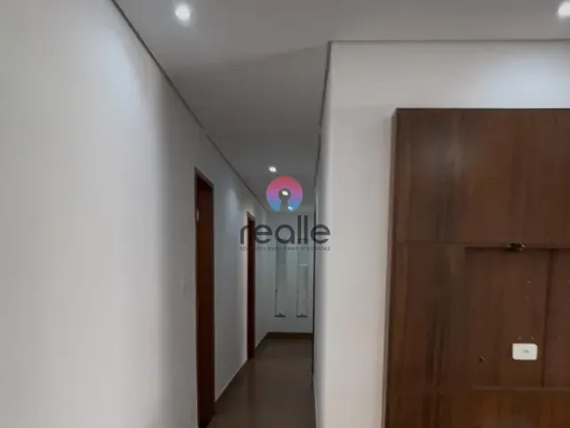 Casa com 660m² 4 quartos e 3 banheiros, à venda, no bairro Fonte Grande em Contagem